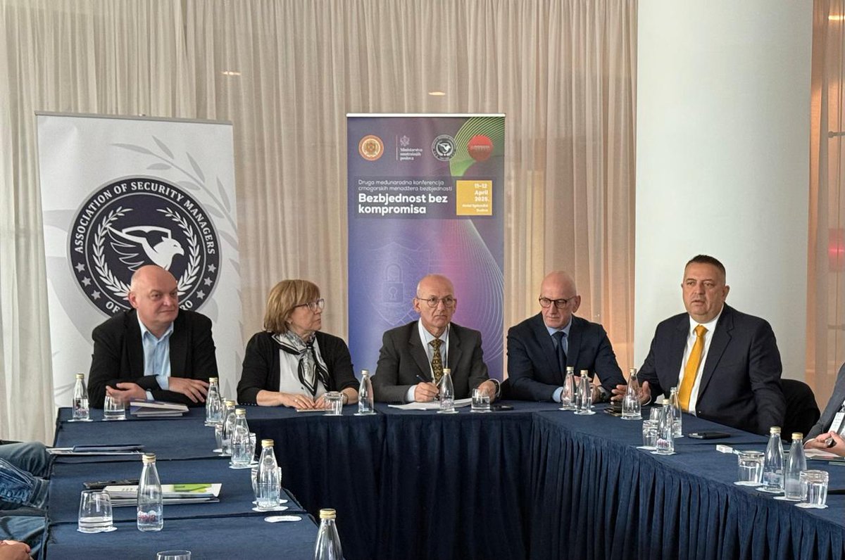 FRISSBE (@frissbeproject) on Twitter photo Aleš Jug joined fire safety experts in Budva to discuss the urgent need for Montenegro’s first Fire Safety Act.
Read more on our website 👇
🔗 frissbe.eu/news/roundtabl…
#FRISSBE #FireSafety #ZAG #PublicSafety #FireProtection <a href="/ZAG_Slovenia/">ZAG</a> <a href="/EU_Commission/">European Commission</a> <a href="/REA_research/">European Research Executive Agency</a> Aleš Jug joined fire safety experts in Budva to discuss the urgent need for Montenegro’s first Fire Safety Act.
Read more on our website 👇
🔗 frissbe.eu/news/roundtabl…
#FRISSBE #FireSafety #ZAG #PublicSafety #FireProtection <a href="/ZAG_Slovenia/">ZAG</a> <a href="/EU_Commission/">European Commission</a> <a href="/REA_research/">European Research Executive Agency</a>