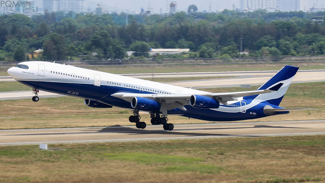 Hi Fly is a leading wet lease and charter specialist airline operating worldwide, with a fleet of all Airbus aircraft available for passengers and cargo on short, medium and long-term contracts.

#HiFly #AllOverTheWorld #A340 #9HTQZ #TanSonNhatInternationalAirport
 
📸pqm.inh