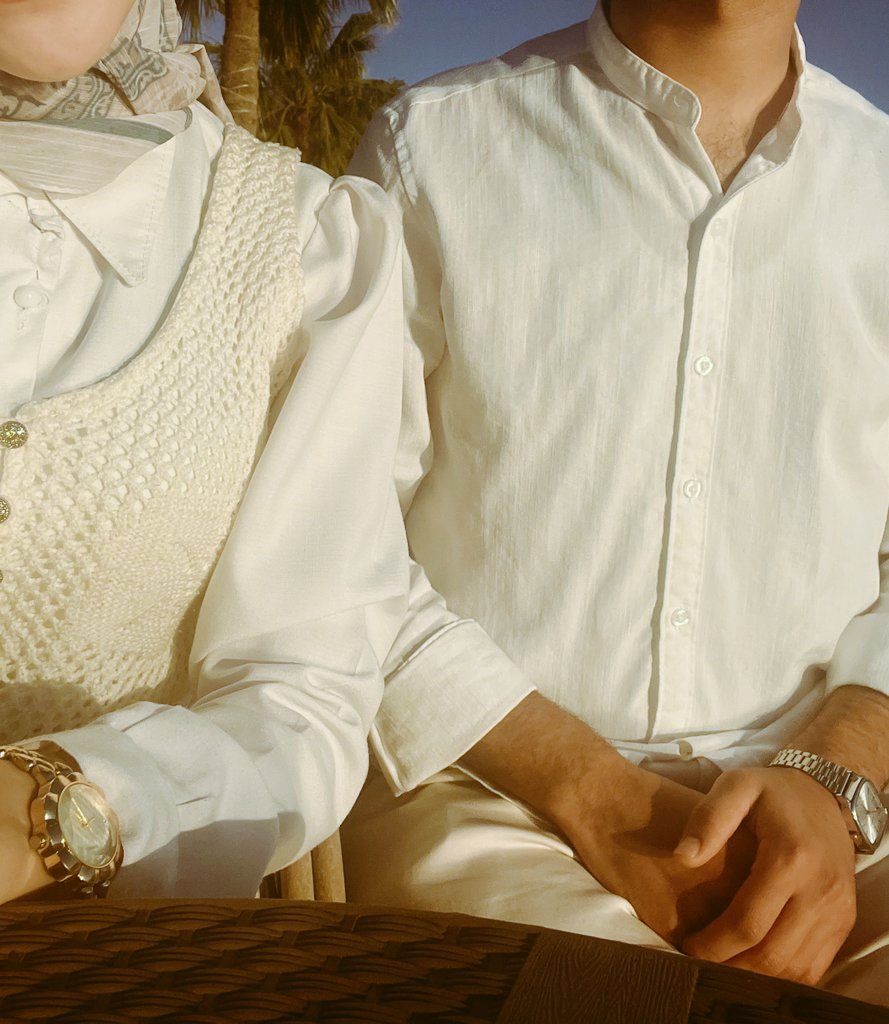 "وَلسوف يُعطيكَ ربُك فَترضى"
اللهم انى أشهدك بأنى رضيت🤍