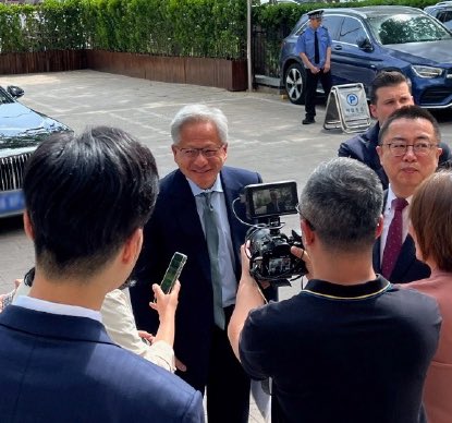 Guess who’s in Beijing today?

Nvidia’s founder and CEO, Jensen Huang!

Amazing, given the US gov just told Nvidia to not sell AI chips (GPU) to China.

Realities of business v. geopolitics.