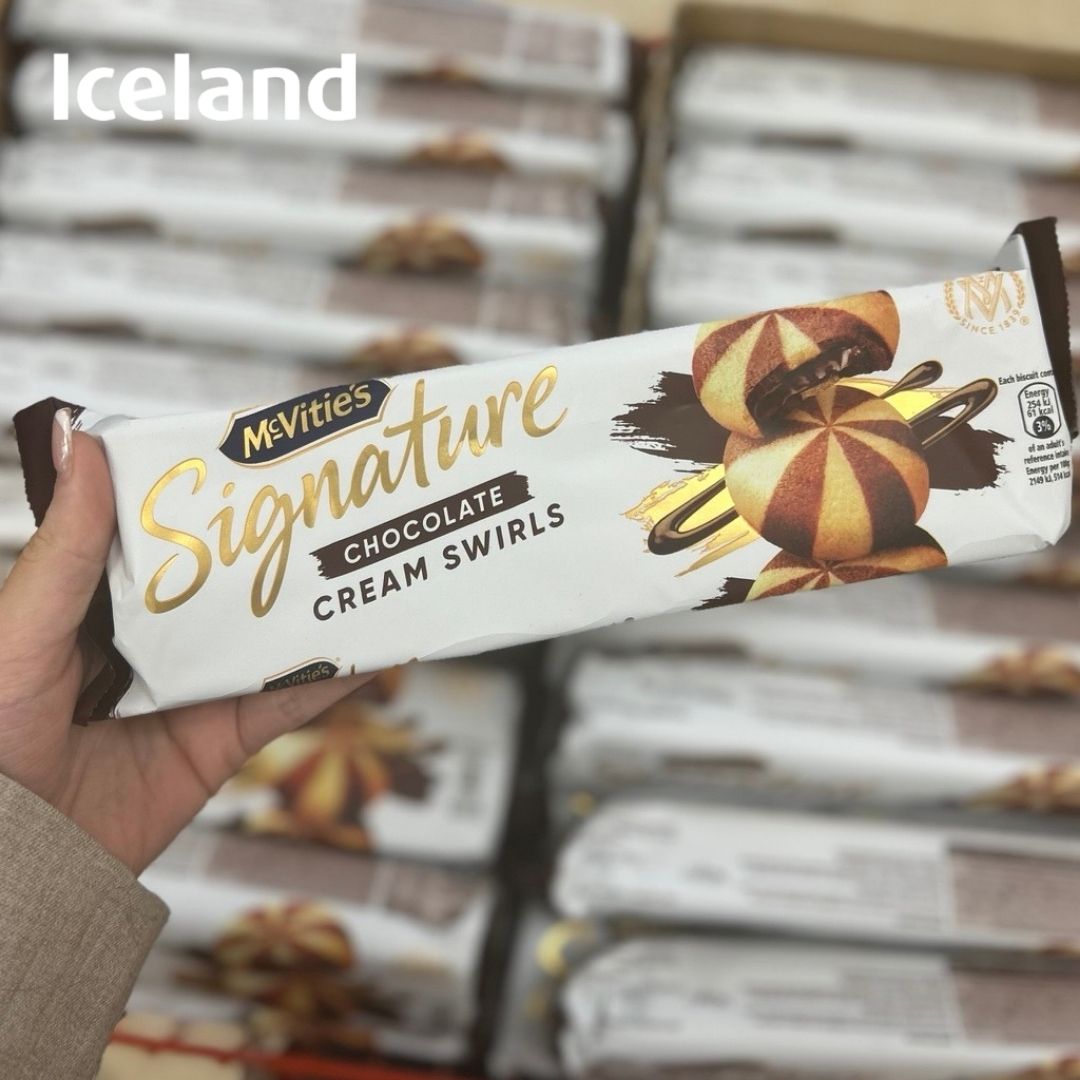 BrittenCentre's tweet photo. Indulge in bliss with these #NEW Mcvities Signature Chocolate Cream Swirls from @icelandfoods🍪

Treat yourself to a pack for just £1.25, was £2*

*while stocks last https://t.co/0ooPCYzGye
