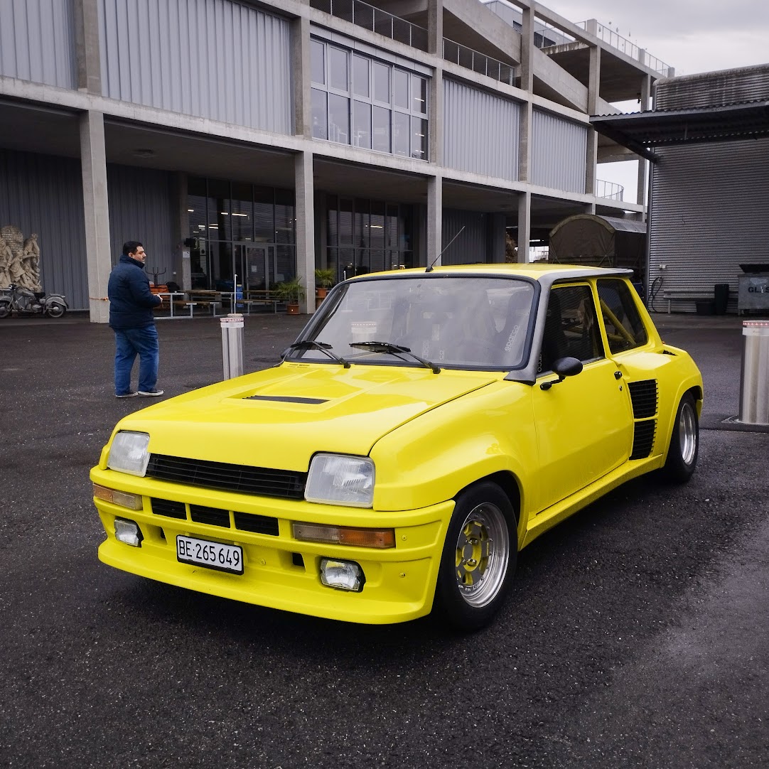 more yellow! 

#renault #renaultsport #cinq #turbo2 #supercinq #entertechnikmuseum #switzerland #rally <a href="/RenaultDE/">Renault Deutschland</a>