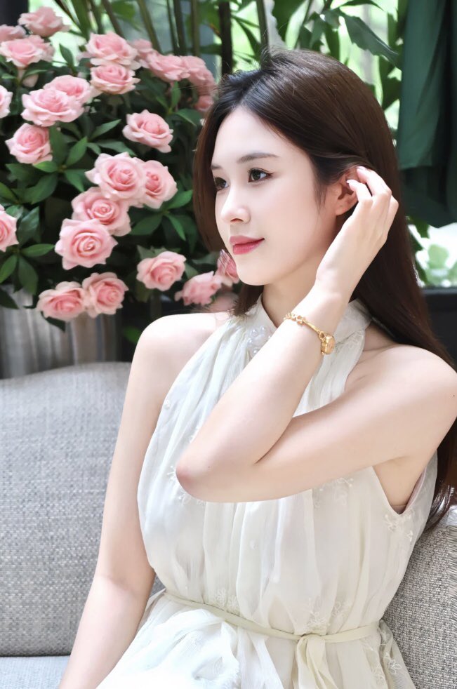 wangsiqi1688's tweet photo. Flying dreams and looking forward to the future https://t.co/WAWYkeaV99