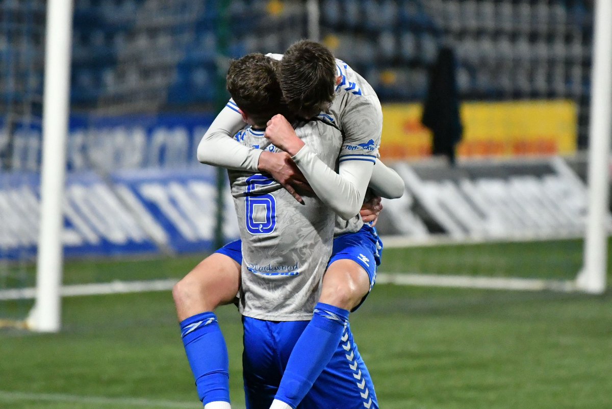 Our Under 18s are back in league action this week 🤝

🆚 Aberdeen
🏟️ BBSP Rugby Park
🗓️ Friday, April 18th
⏰ 3pm
🎟️ FREE entry to Moffat Stand