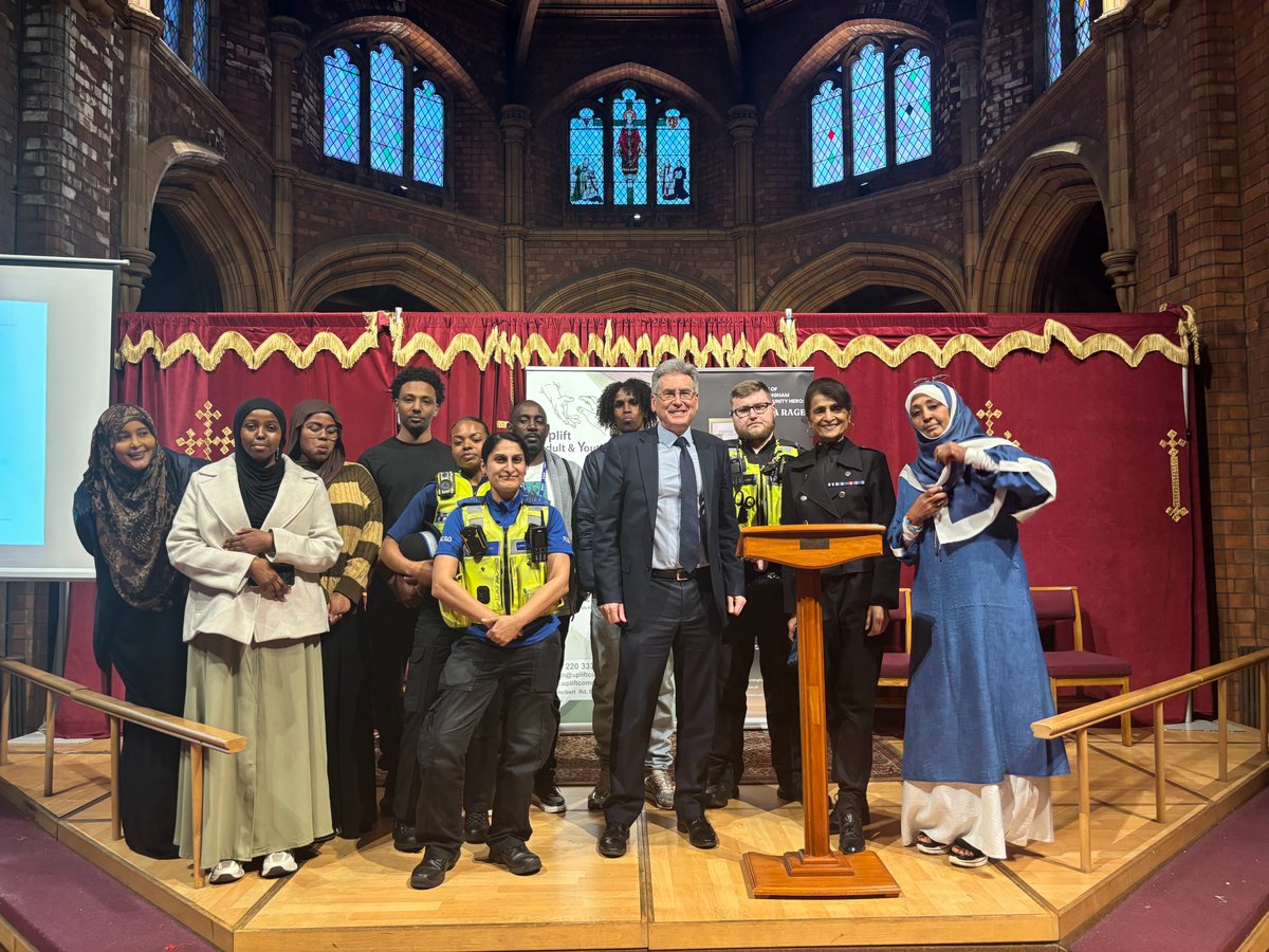 WestMidsPCC (@westmidspcc) on Twitter photo PCC <a href="/SimonFosterPCC/">Simon Foster</a> attended a youth awareness workshop with Uplift Community and Dream Chasers. 
It was all about community engagement with the police and young people and improving trust and confidence and understanding.
The PCC spoke at the event and there was also a Q&A. PCC <a href="/SimonFosterPCC/">Simon Foster</a> attended a youth awareness workshop with Uplift Community and Dream Chasers. 
It was all about community engagement with the police and young people and improving trust and confidence and understanding.
The PCC spoke at the event and there was also a Q&A.