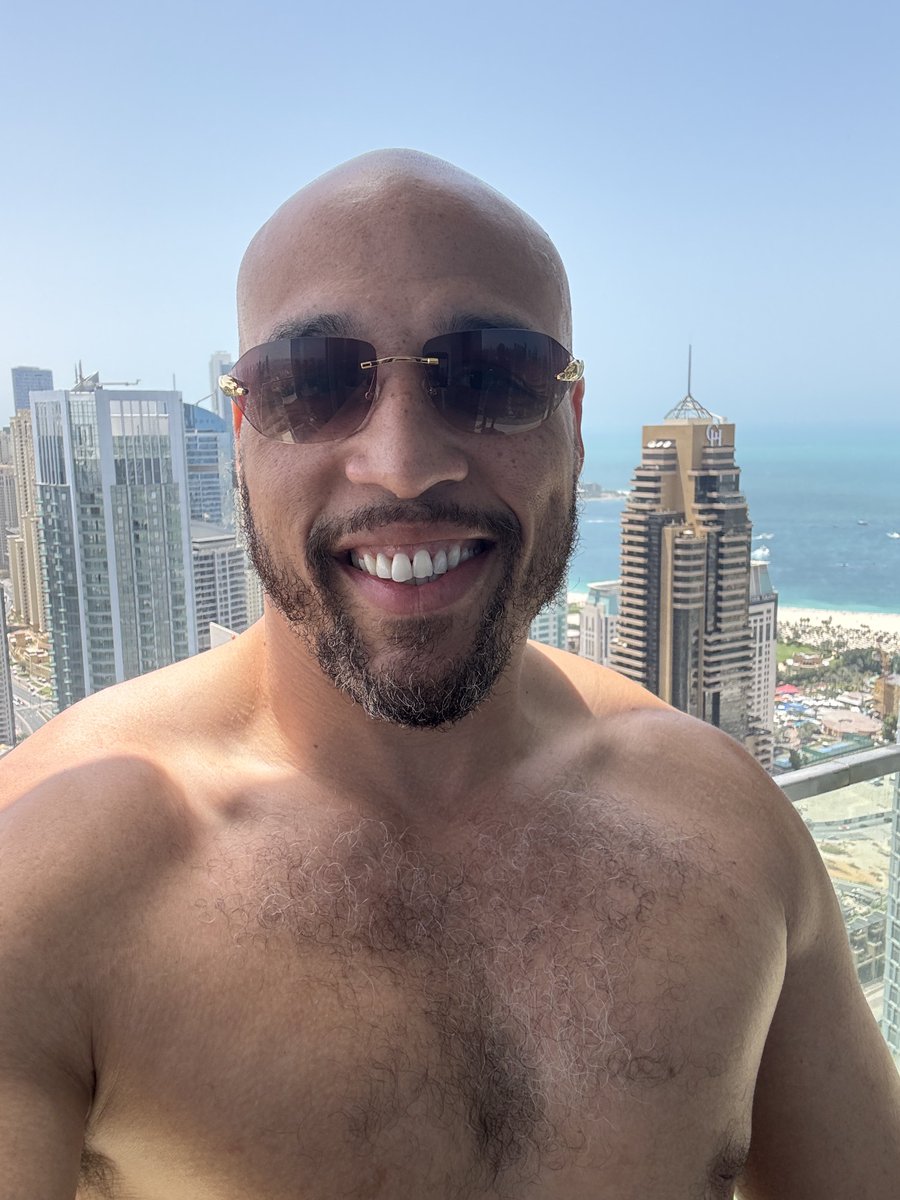 Onlineboss_'s tweet image. Gm Gm 
#bossfam 

Let’s giveaway some solana to my people 

Who wants some ???