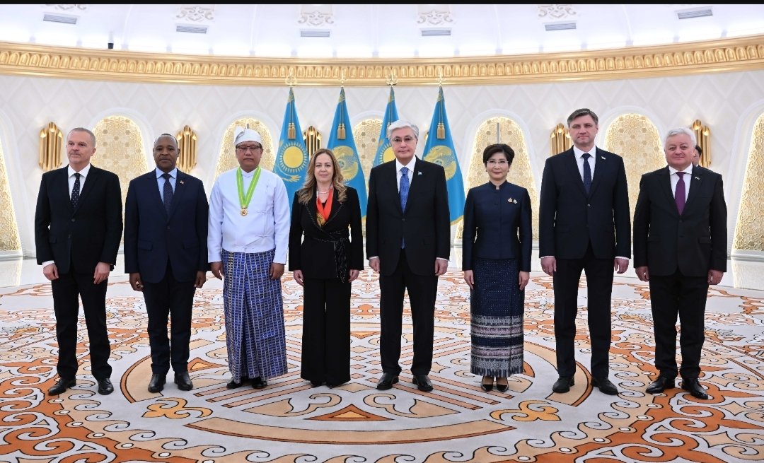 KEMoscow254's tweet photo. H.E. Ambassador Dr. Peter M. Mathuki, PhD presented credentials today to the President of Kazakhstan, H.E. Kassym-Jomart Tokayev, accrediting him as non-resident Ambassador Extraordinary and Plenipotentiary of the Republic of Kenya to Kazakhstan. https://t.co/4aqGyyhWtn