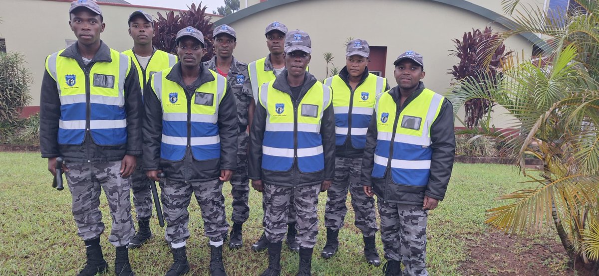 MatsaphaC's tweet photo. [TOWN RANGERS: GRIDLOCK SECURITY SERVICES]
Matsapha Town Council would like to introduce Gridlock Security Services as the new security service company that will provide ranger functions for Matsapha. #Athread https://t.co/aqIBwv2lia