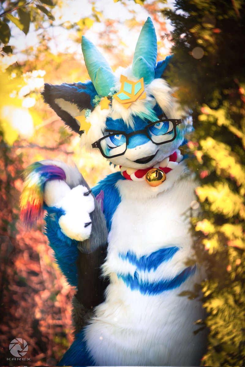 Colorful kemono dragon 🌈

✂️ <a href="/lililiermao/">狸二猫</a> &amp; TinyWolfCreations 
📷 @karex_wolf