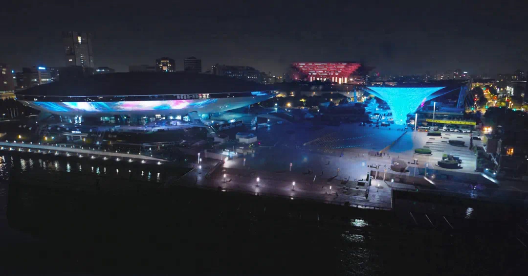 🚨2025 marks the 35th anniversary of the development and opening-up of #Shanghai's #Pudong🎂. A dazzling light show is set to illuminate the Huangpu River in celebration. Come see the future shine⚡️!

📅April 17-20
⏳Nightly from 7 pm to 9 pm

📍 3⃣ main viewing zones:
➢