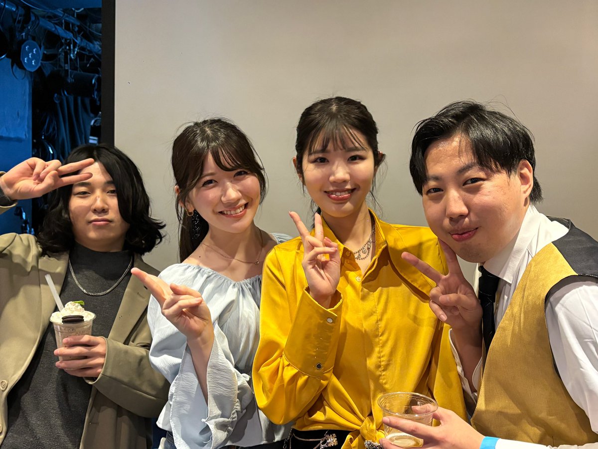 04.16
navey floor AKASAKA

現体制での最後のライブでした。

いつも会場に来て見守ってくださったり、配信を見てくださるれもめーとのおかげで昨日までひたすら頑張れました。

早く帰って来れるように尽力します！
れもめーとだいすき！！！😊