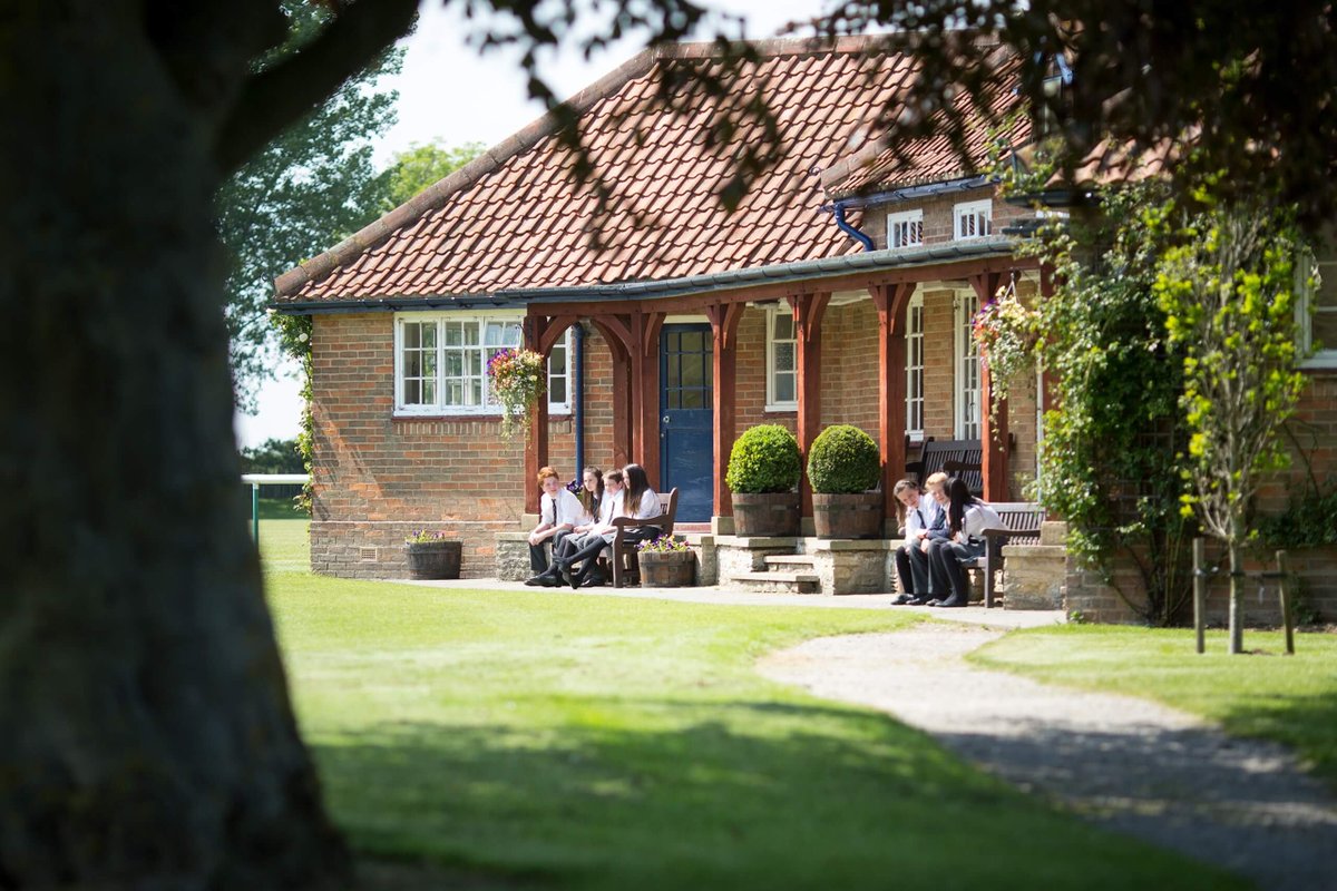Looking forward to welcoming all colleagues and boarders on Tuesday and all pupils back on Wednesday to the Summer Term <a href="/PockSchool/">Pocklington School</a> - much to look forward to - maybe even the weather!