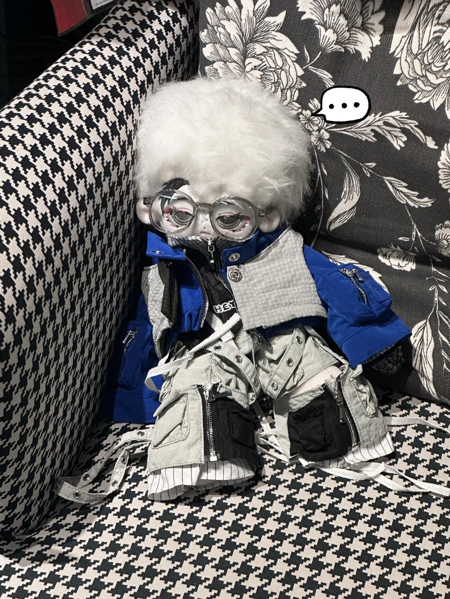 비어 있는 30
fondee.io/room/room_view…

항상 진행하던 캐쥬얼 옷장의 신상입니다!😊 이번에는 4점 구성의 30cm 전용으로 진행되며 30cm임에도 오버사이즈이기 때문에 더 작은 사이즈들은 입기 힘들 수도 있어요. 한 번 판매한 제품은 절대 재판하지 않는 샵이므로 참고해 주세요! (이 샵 제품 재판에