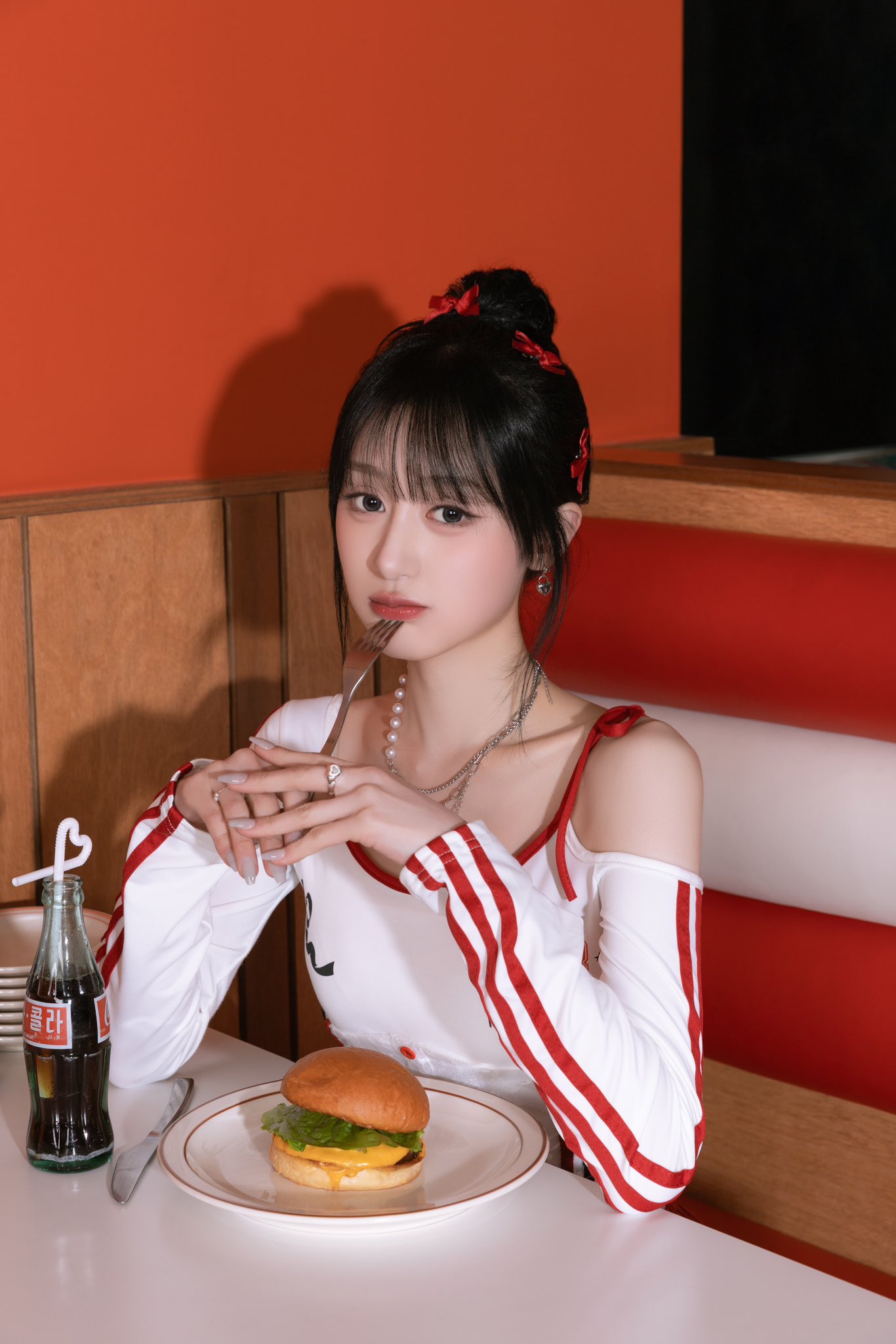 Goubf-ja8AAEu6m?format=jpg&name=large