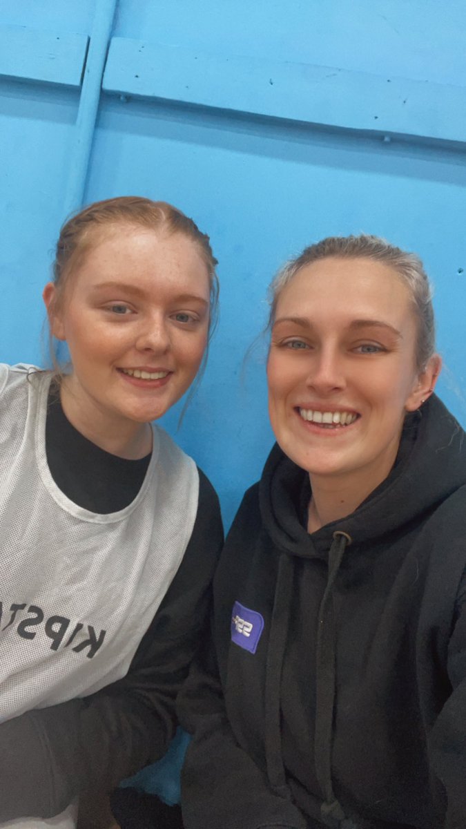 Robyn Caldwell tweet media