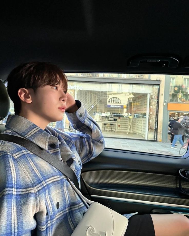 kkumong_'s tweet photo. 아 승관님 영희라이브 보고싶다.. https://t.co/Hi2NzopP1K