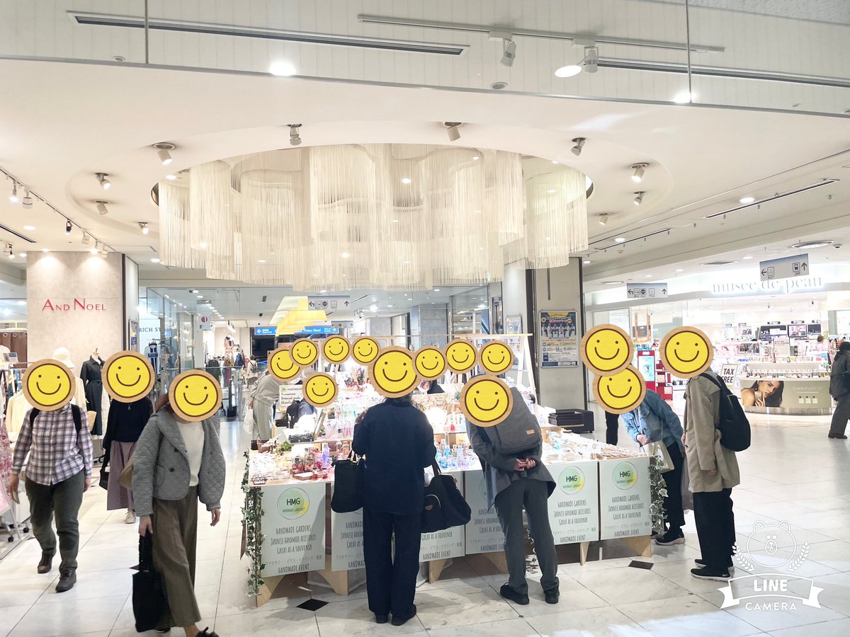 #新横浜プリンスぺぺ

期間限定　ハンドメイドショップ開催中🌈
#ハンドメイドガーデンズ

1階　中央　#成城石井　さん前

4月28日まで
本日も大好評開催中〜

ご来店お待ちいたしましております🙇‍♀️

#ハンドメイドアクセサリー
#ハンドメイドショップ