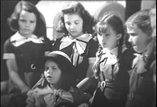 miguelungo_'s tweet image. #TheZeroHour 
✅ Te gustará si amas los dramas con olor a naftalina y con tu abuela soltando una lagrimita. 
❌Huye si te enervan los chantajes emocionales y los personajes que se sacan sacrificios de la chistera.