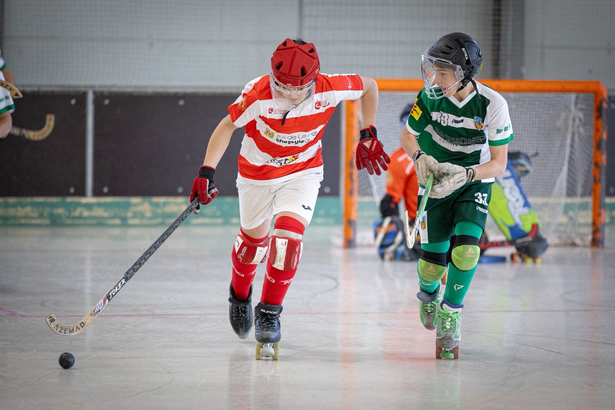 Els primers partits ja són en marxa! Emoció i intensitat des del primer minut! 🏑💥

¡Los primeros partidos ya están en marcha! ¡Emoción e intensidad desde el primer minuto! 🏑💥

The first matches are underway! Excitement and intensity from the very first minute! 🏑💥