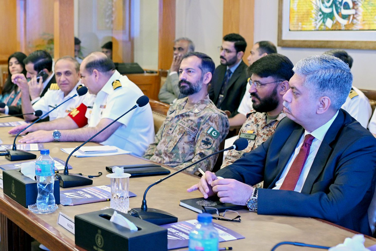 Pak Navy COMKAR Command tweet media