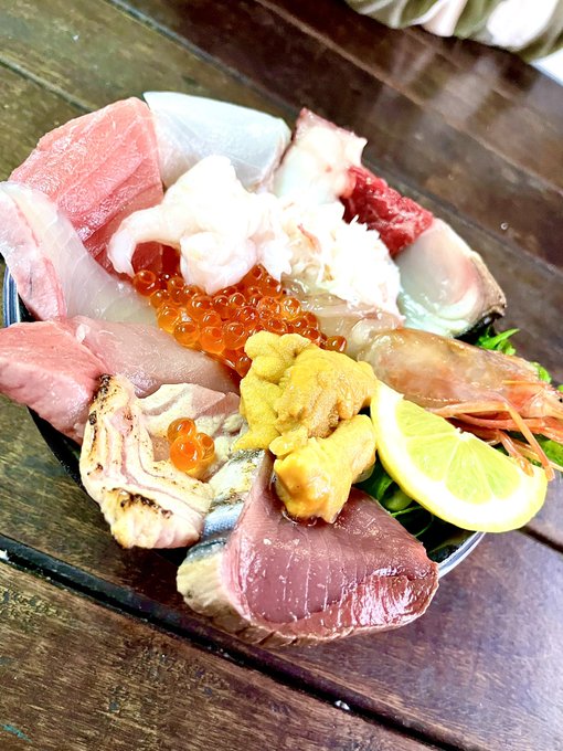 そいやこの前食べた海鮮丼 