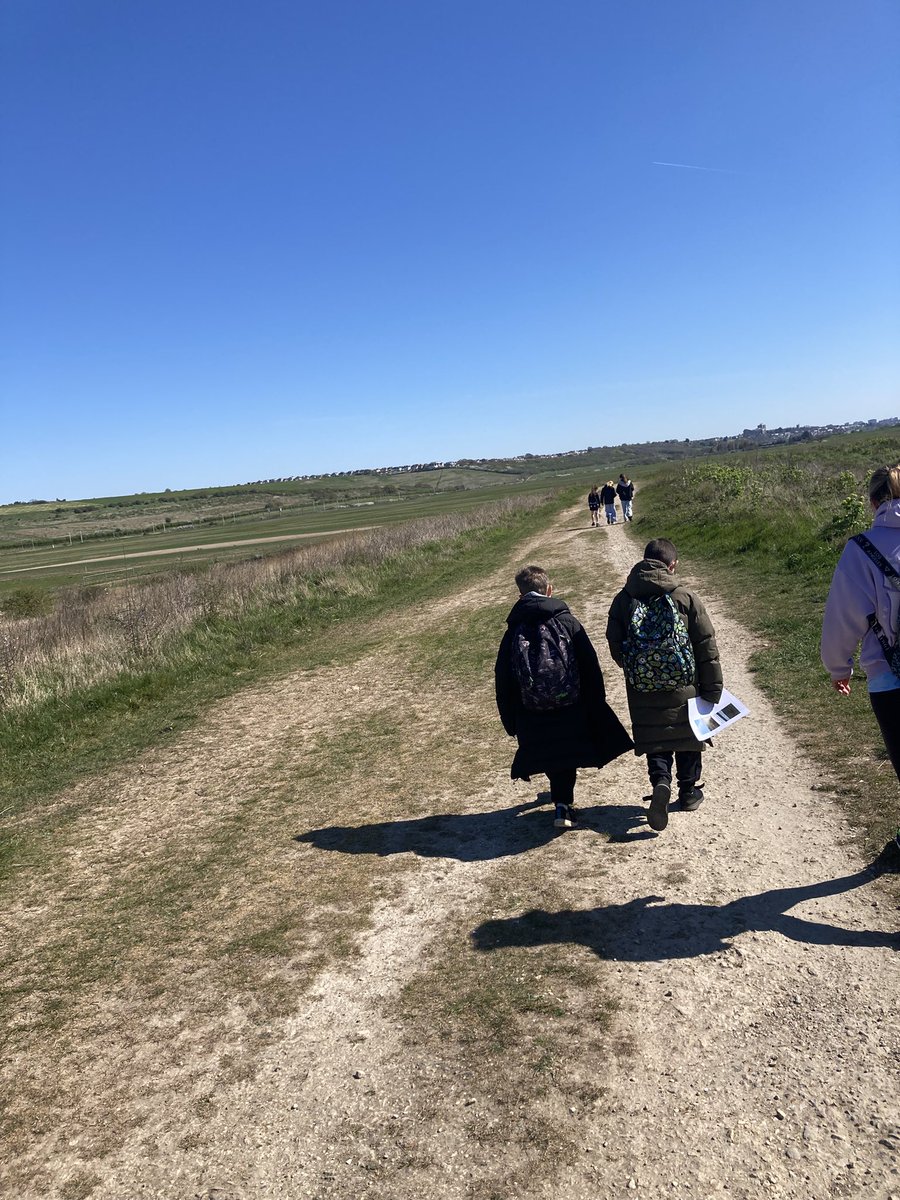 Turning Tides Team (@turning_tides) on Twitter photo To kick off our Easter activities programme the Triple T’s took on a walk from Benfleet to Leigh then enjoyed a fish and chip meal in Southend #HAF2025 <a href="/SouthendCityC/">Southend-on-Sea City Council</a> To kick off our Easter activities programme the Triple T’s took on a walk from Benfleet to Leigh then enjoyed a fish and chip meal in Southend #HAF2025 <a href="/SouthendCityC/">Southend-on-Sea City Council</a>