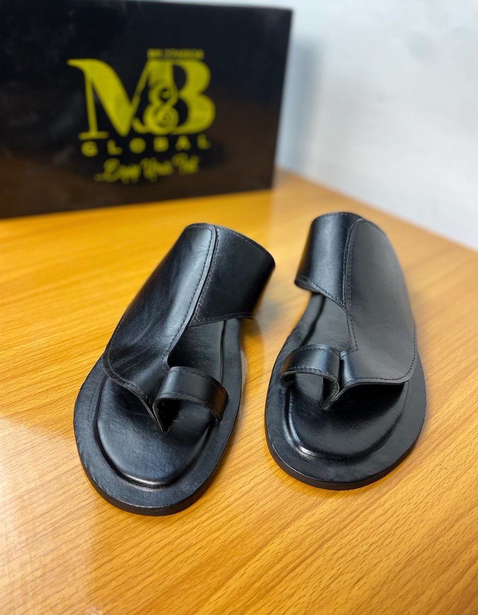 mr_muize's tweet image. If by any chance these pictures get to your TL, pls repost 🙏🏾

Thank you 🥰

Price: N25,000

Worldwide delivery 📍