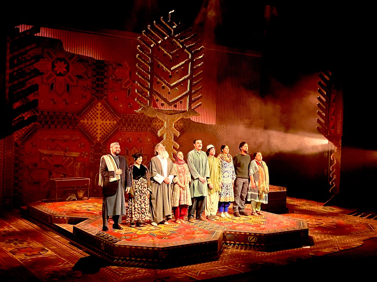 👏 Congratulations to the <a href="/BirminghamRep/">The Rep</a> for their moving adaptation of #AThousandSplendidSuns - a stellar job from the cast and crew on the #KhaledHosseini book. Highly recommend watching this - it’s a story more relevant than ever now #theatre