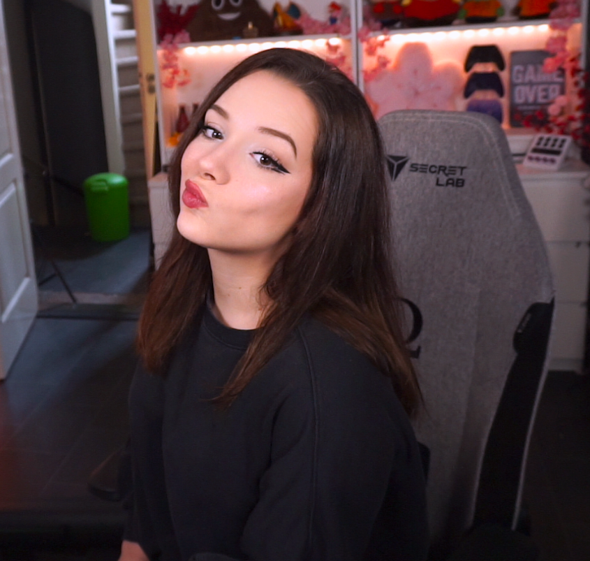 MadameDiablo tweet media