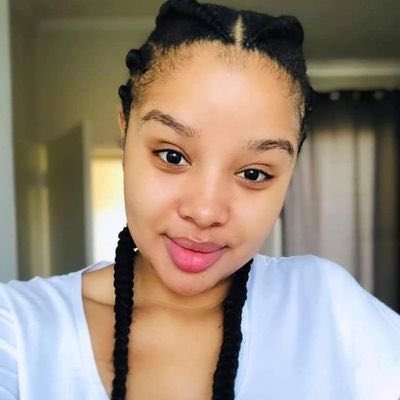 Who is the GOAT between the two, Criss Excel and Shadaya ?

Retweets for Shadaya           Likes for CrissExcel