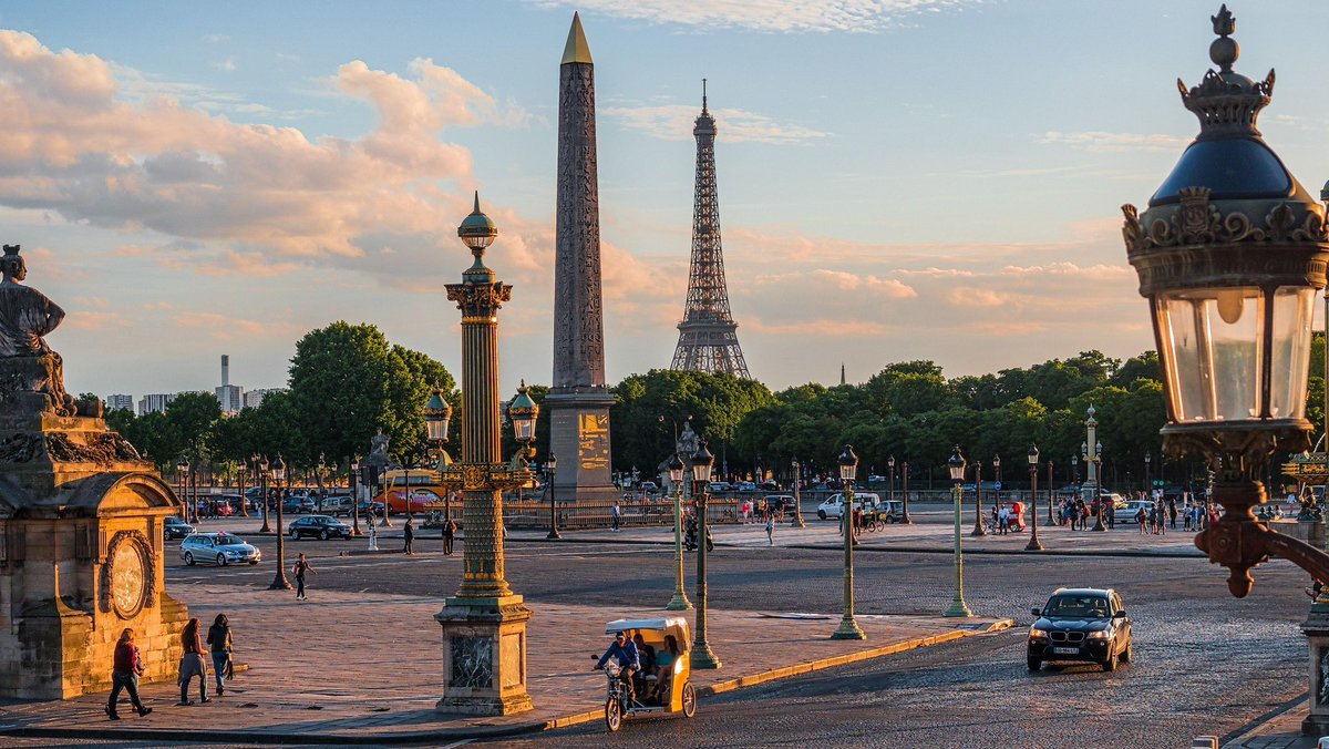 🔴 À partir du mercredi 4 juin, une fan zone ROLAND-GARROS gratuite sera installée place de la Concorde. 🇫🇷

Avec le soutien de la Ville de Paris, elle accueillera jusqu'à 5 000 spectateurs simultanément sur plus de 5 000 mètres carrés pour suivre la compétition. 🎾