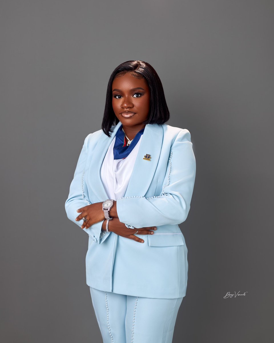 Reintroducing Dr. Glory Efeoghene Erhun with; 
Distinction in Preclinical endodontics 
Distinction in Dental Biomaterial Science 
Distinction in Oral and Maxillofacial Surgery 

A bitter sweet journey but It ended in praiseeeeeee ! God diddddddddd 

#dentist #induction #doctor