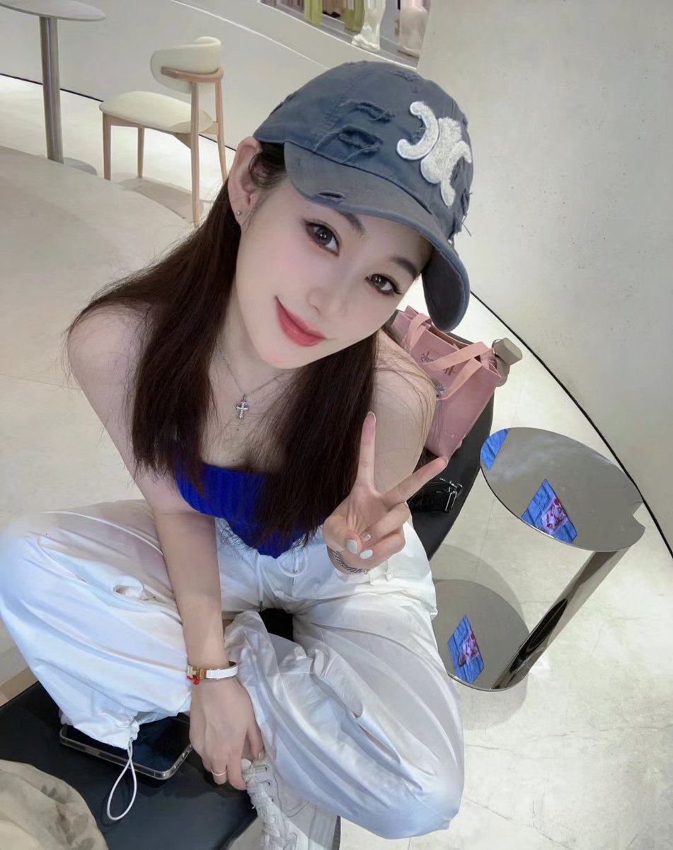 愿你生活有惊喜，喜欢有回应。