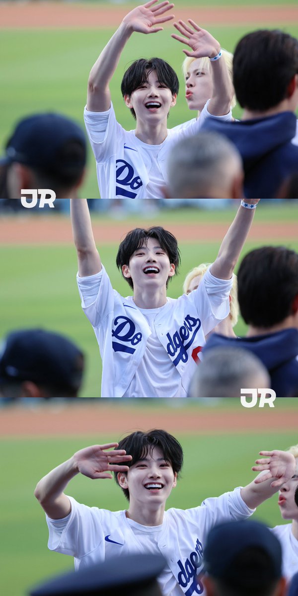 250416

#JUNKYU #준규 #ジュンギュ
#TREASURE #트레저 #トレジャー
#LetsGoDodgers