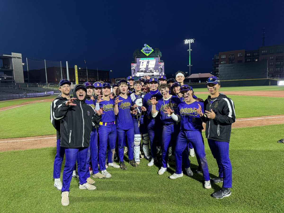 A huge MVL 5-4 win for Butler over Troy last night. Hunter Richardson (W,3-0, 6 ip, 7 K’s, 0 bb), Koby Dues (S, 1 ip, 1 K) and Jackson Schilling (Catcher, 1 caught stealing) were the def. players of the game and Max Rubins was the offensive player of the game w 3 hits and 2 RBI