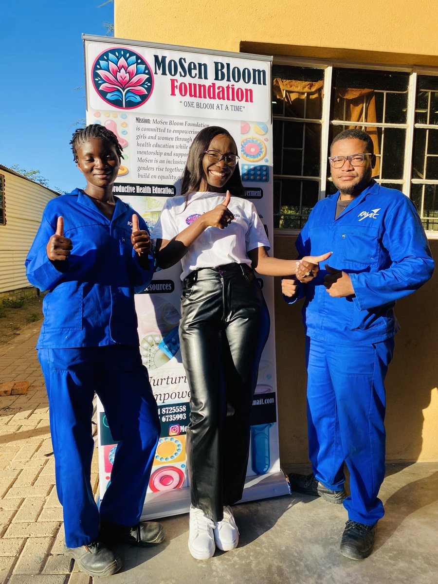 kayectrust's tweet image. 🌸 Special Visit from Senia Puis! 🌟
Today we hosted Senia Puis, Miss Namibia Top 20 finalist and founder of Mose Bloom Foundation. She spoke on reproductive health, girl empowerment, and supporting the boy child.
Thank you for inspiring our trainees!
#SeniaPuis #YouthEmpowerment
