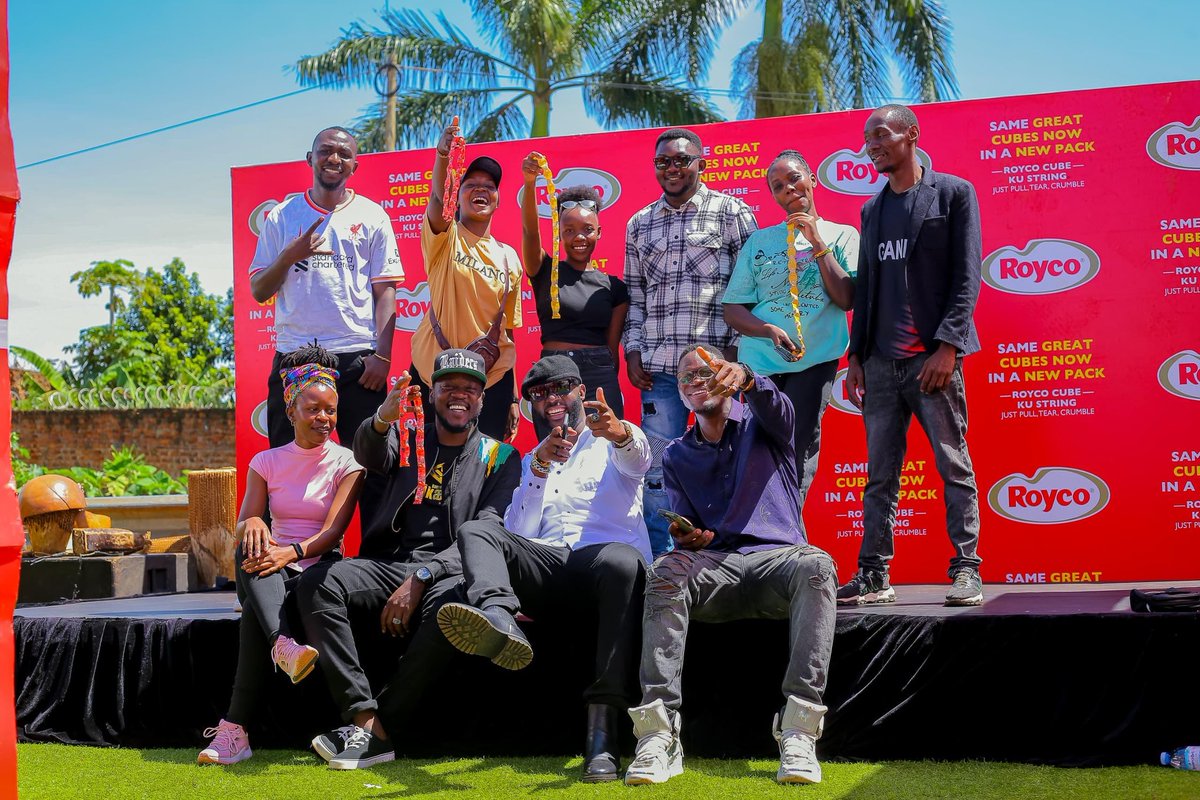Nuttypix1's tweet photo. Hello Mbale! today we bring you RoycoKuString giving you same Great taste😘

#KaCubeKuString https://t.co/BMCT6kDck7
