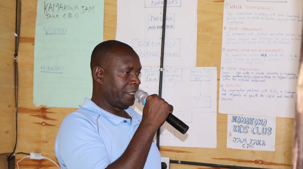 Soap, glass, &amp; endless possibilities! <a href="/KJamtaka/">Kamakowa Jamtaka CBO</a> holding the Youth Voices and Empowerment project inception meeting sharing their vision with the community on how the youth and women will start building sustainable futures. #JamTakaCares #YouthVoicesAndEmpowerment