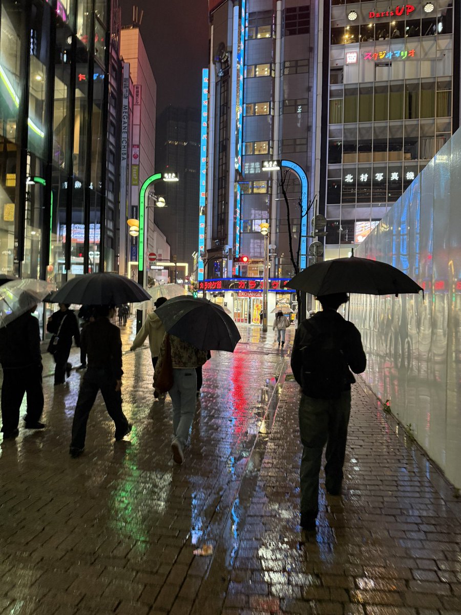 wes ellis tweet media