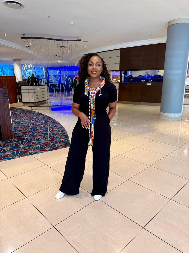 Hey you! The Easter weekend is almost here, so how about we get that chill mood going!! 🔥🥰

 Join the bosslady <a href="/CynthiaWMwangi/">Cynthia Mwangi</a> on #TheRewind for some good old music as you enjoy your lunchtime break 😋✅️

Where are you tuned in from?