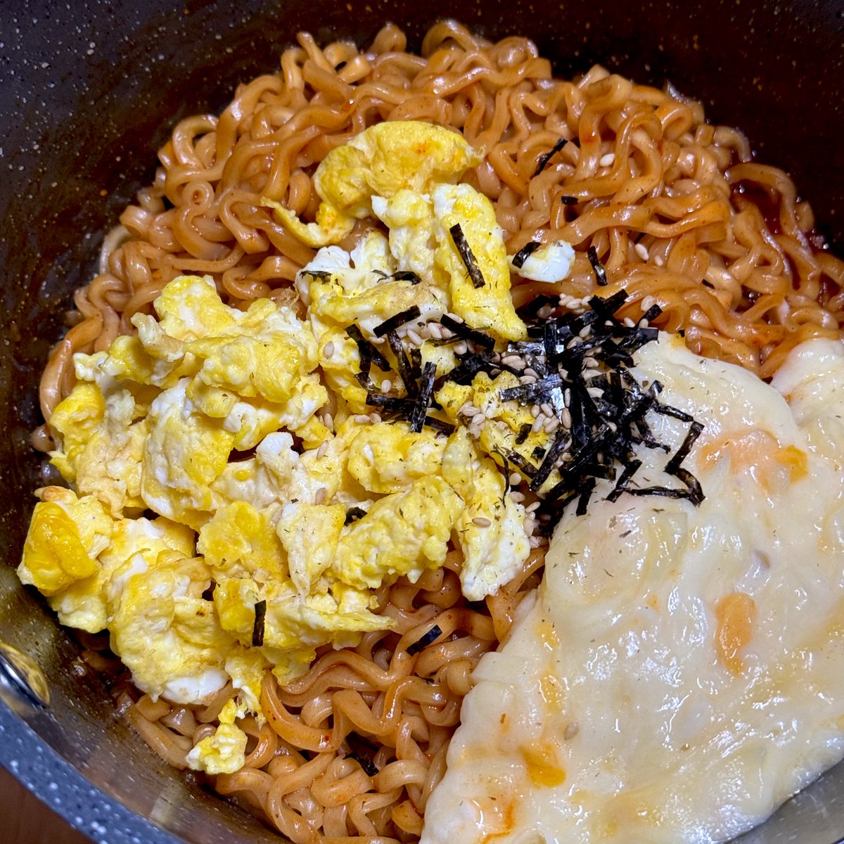 오랜만에 불닭볶음면❤️