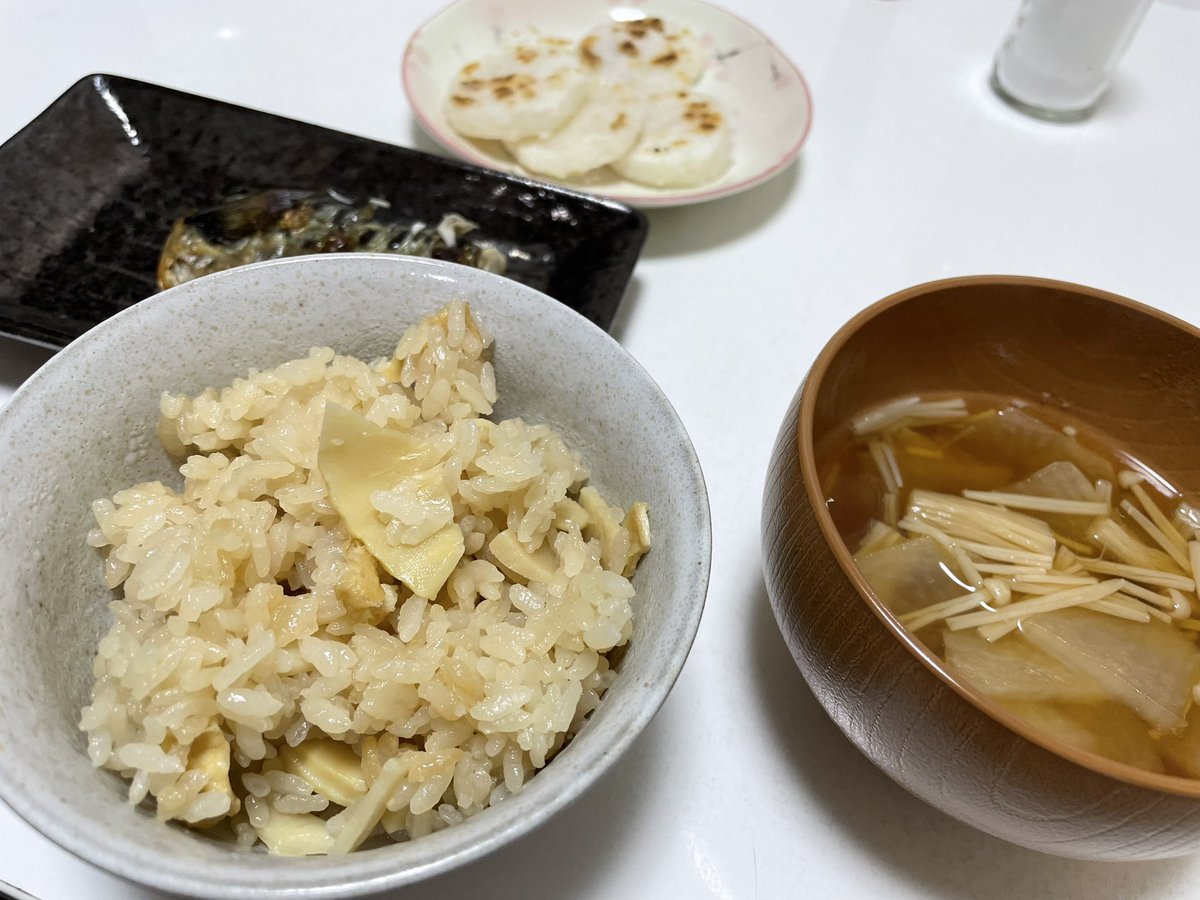 親戚から頂いたので筍ご飯作ったっす
ウマー