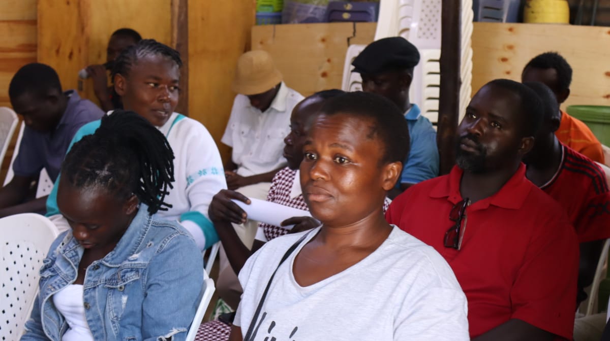Susan Ouma, a village elder with a welcoming remark  In the inception meeting  of Youths Voice And Empowerment
#YouthVoiceAndEmpowerment
#KamakowaJamtakaCboCares
#KamakowaJamtakaCBO
#JamtakaCboCares
#ShofcoUrbanNetwork