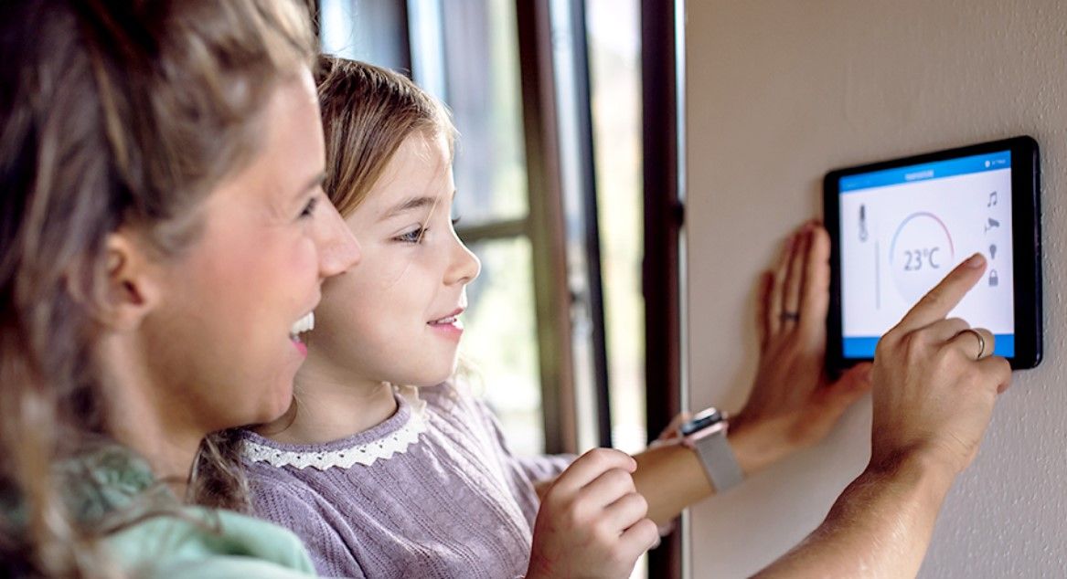 Don't miss out on our newly launched Retrofit &amp; Decarbonisation Framework. A range of energy efficiency and decarbonisation works with the challenge of achieving net zero and improving the EPC ratings of stock. 

Use this link to find out more: buff.ly/zNsi1pH