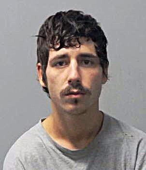 LanarkistNews's tweet image. 'Do not approach': Lanark OPP looking for suspect after alleged break-in, assaults, intentional collision with cruiser
@MIHomeYGK 
lanarkist.com/2025/04/17/do-…