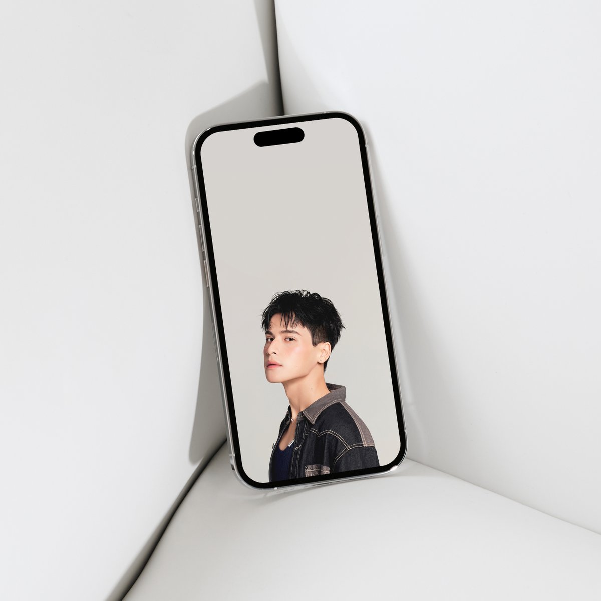 rimrodtpk's tweet photo. Ohm phone wallpaper! Feel free to download and use it 🩵
📷 ctto
#SweetToothGoodDentist #MarkOhm #มาร์คโอม #PraewFavor #PraewApril25 #Praewmag https://t.co/9mjL5aI0Sp