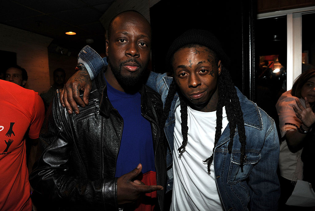 RollingStone's tweet photo. Wyclef Jean talks about how history will remember Lil Wayne (@LilTunechi):

"You got to think like how people study Bach and Thelonious Monk, Miles Davis and Shakespeare...one of the greatest renaissance wordsmith composers of our generation."

Story: https://t.co/q5i31IhQHd https://t.co/TiDPi1DYns