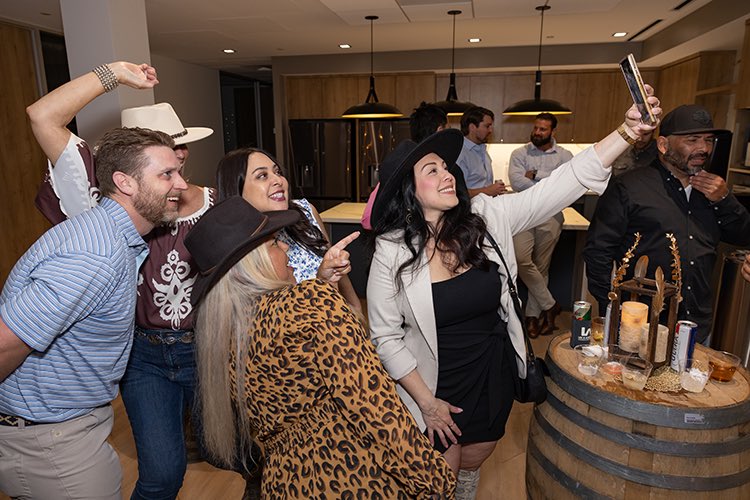 LeeAssociateHOU's tweet image. We recently celebrated 10 years of growth, grit &amp;amp; great people 🥂 Huge thanks to our team, CDM360 for an unforgettable event, and Curt Bennett for the handcrafted keepsakes. Here’s to the next decade! 🎉
#10YearsStrong #CheersTo10 #AgedToPerfection #Teamwork