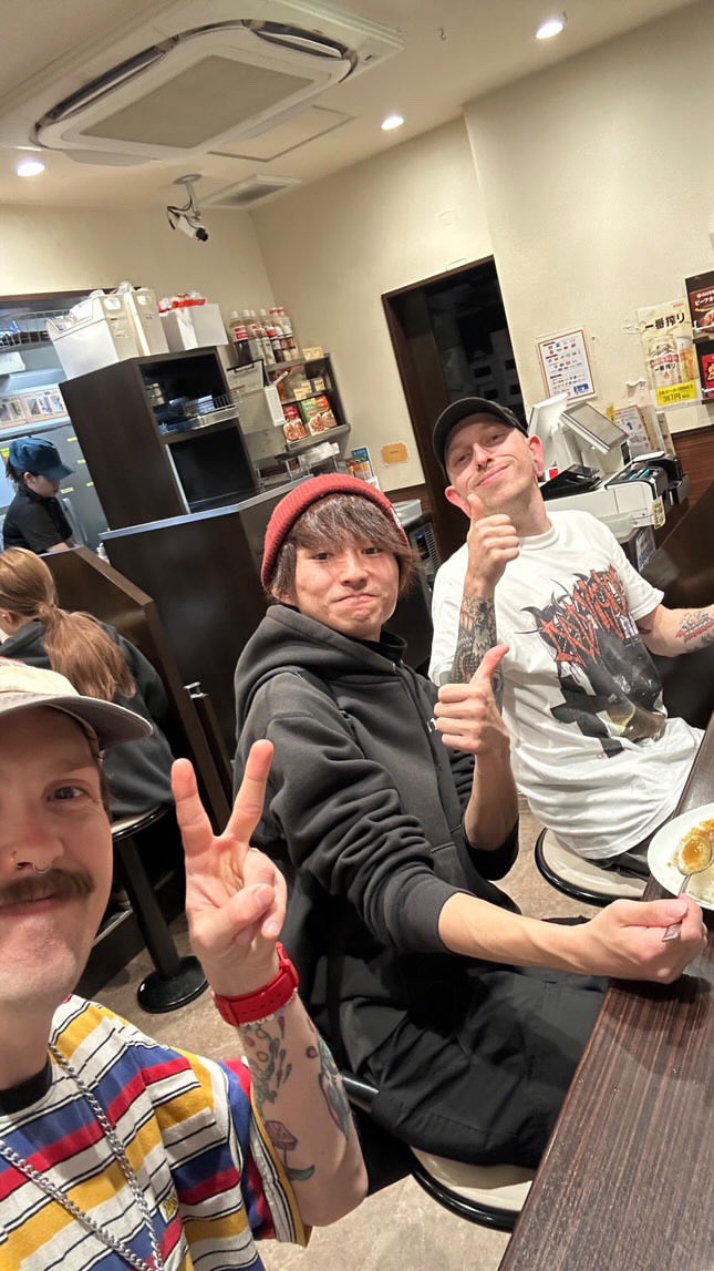 reo_nd5's tweet photo. 🎲💕会えた！明日の夜も🤝 https://t.co/UbFApcXSHB