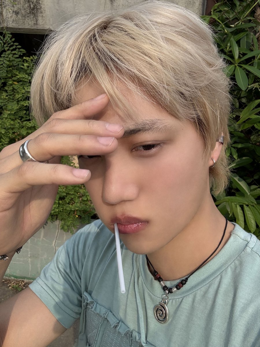 [DL] 250418 KAI - Behind Wait: Present_30P
🔗 drive.google.com/drive/folders/…